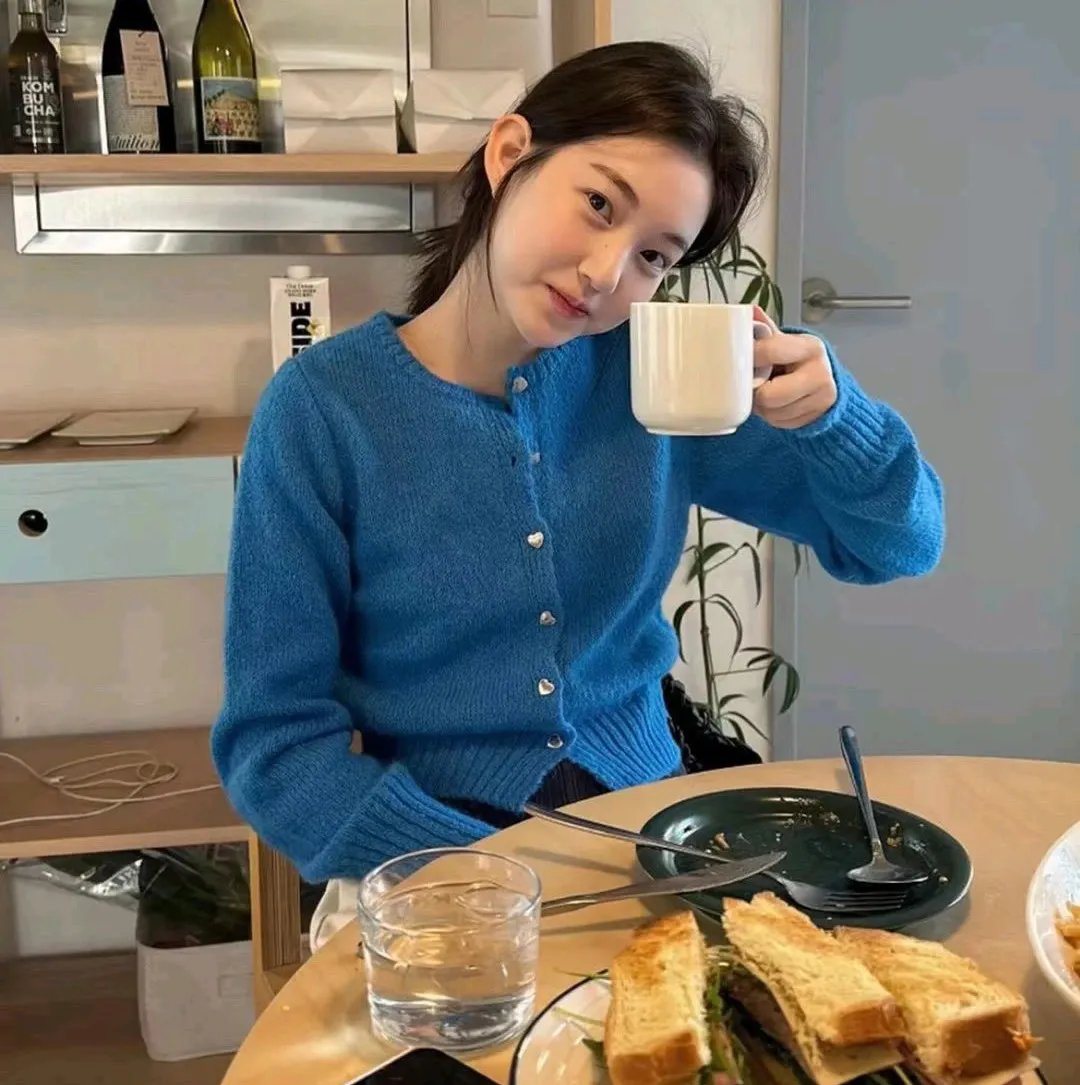 在壁橱里谈话